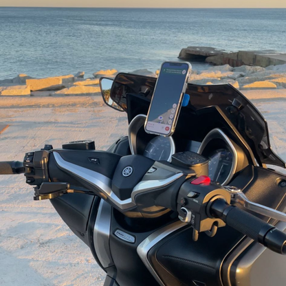 Soporte Yamaha TMAX para Quad Lock (2012-2025)